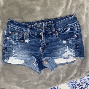 American Eagle Low rise shorts